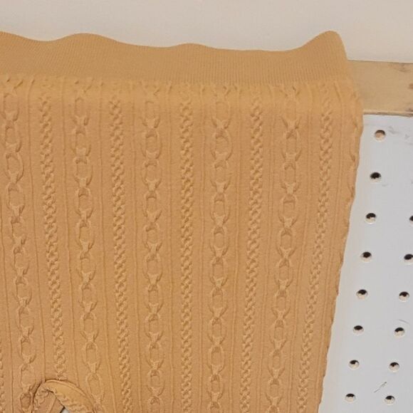 🛒GOLD 2 PIECE CROP SET - Picture 3 of 3